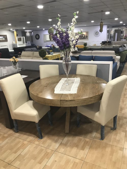 פינת אוכל עגולה דגם רויאל קומפורט