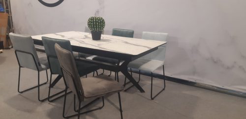 פינת אוכל דמוי שיש